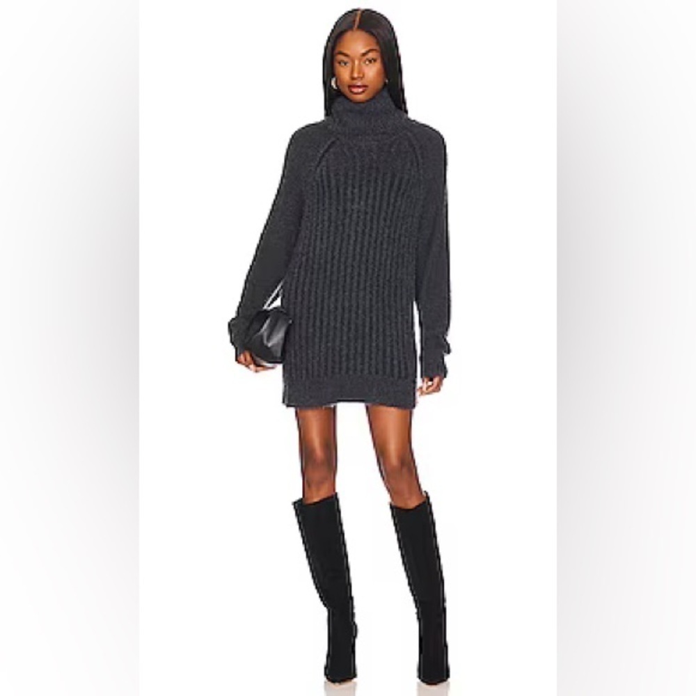 Free People Big City Turtleneck Size Small (Oversized) - Picture 4 of 12